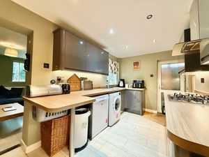 Photo 6- click for photo gallery